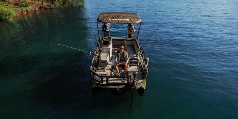 Sea-doo fishing pontoon
