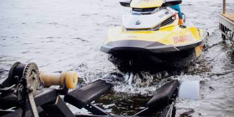 How To Launch A Personal Watercraft (PWC) Wavetech Powersports Fort ...