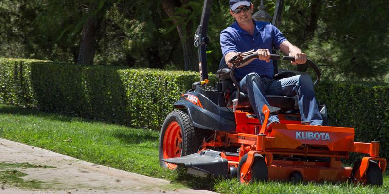 Kubota Lawn Tractors & Mowers for Home, Gardens & Lawns