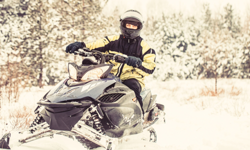 Snowmobile Safety Tips For New Riders
