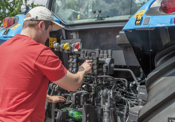 Challenges That Tractor Owners Must Know Tractor Ranch Company Phoenix ...