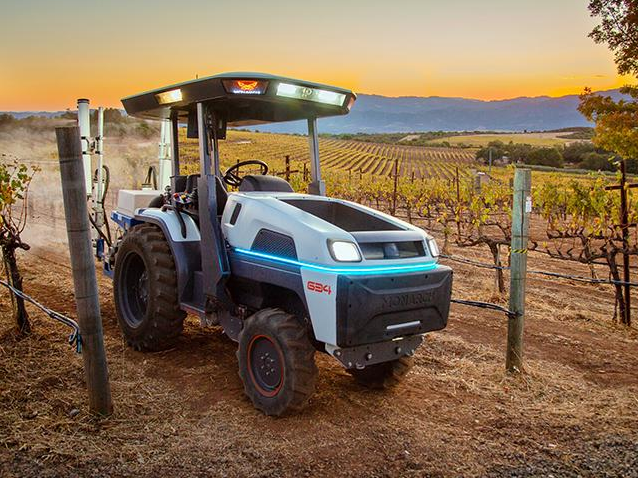 What are Driverless Tractors and How Do They Work For You? Tractor ...