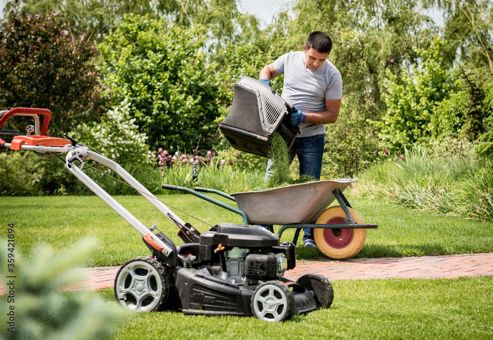 Best way to discount clean a lawn mower