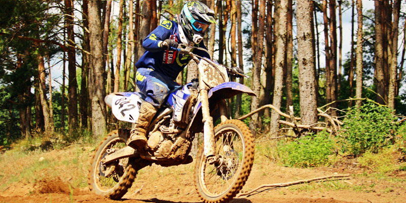 Places near me to outlet ride dirt bikes