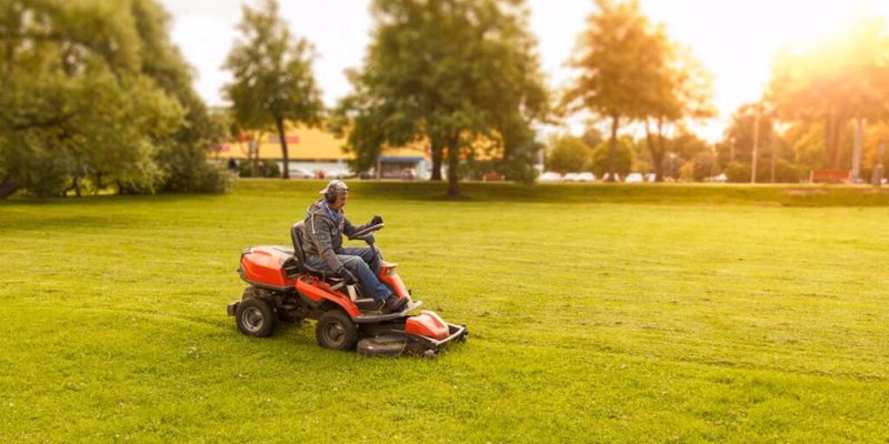 Best time to buy riding mower sale