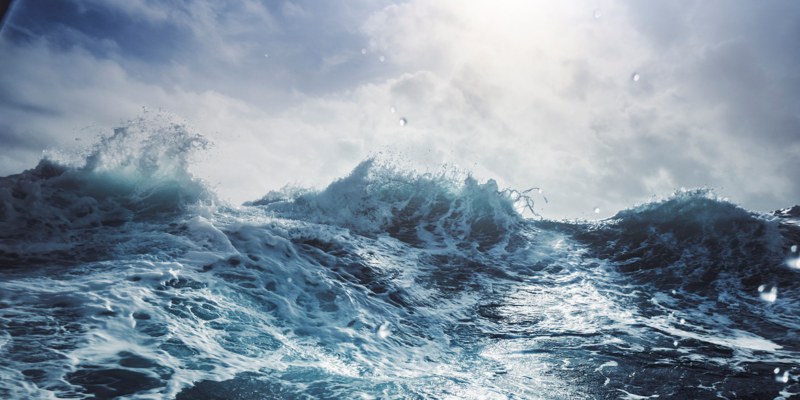 Tips for Boating in Rough Conditions | Mid-Carolina Marine